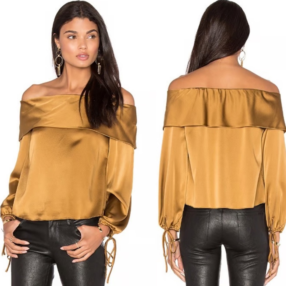 LPA Women's Off-Shoulder Gold Top